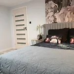 Pod Kasztanami Blisko A2 Baranow (Grodzisk Mazowiecki)