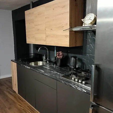 Apartment Pod Kasztanami Blisko A2 Baranow (Grodzisk Mazowiecki)