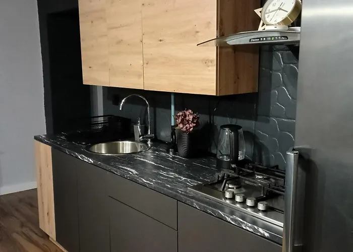 Apartment Pod Kasztanami Blisko A2 Baranow (Grodzisk Mazowiecki)