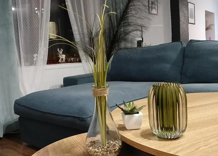 Apartment Pod Kasztanami Blisko A2 *