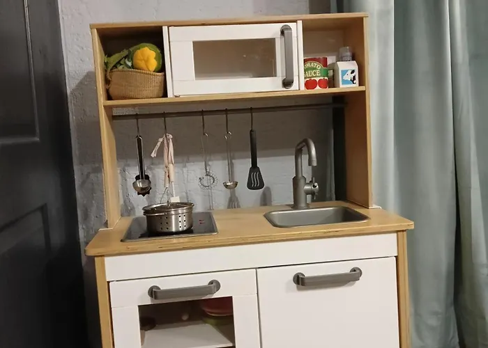 Apartment Pod Kasztanami Blisko A2 *